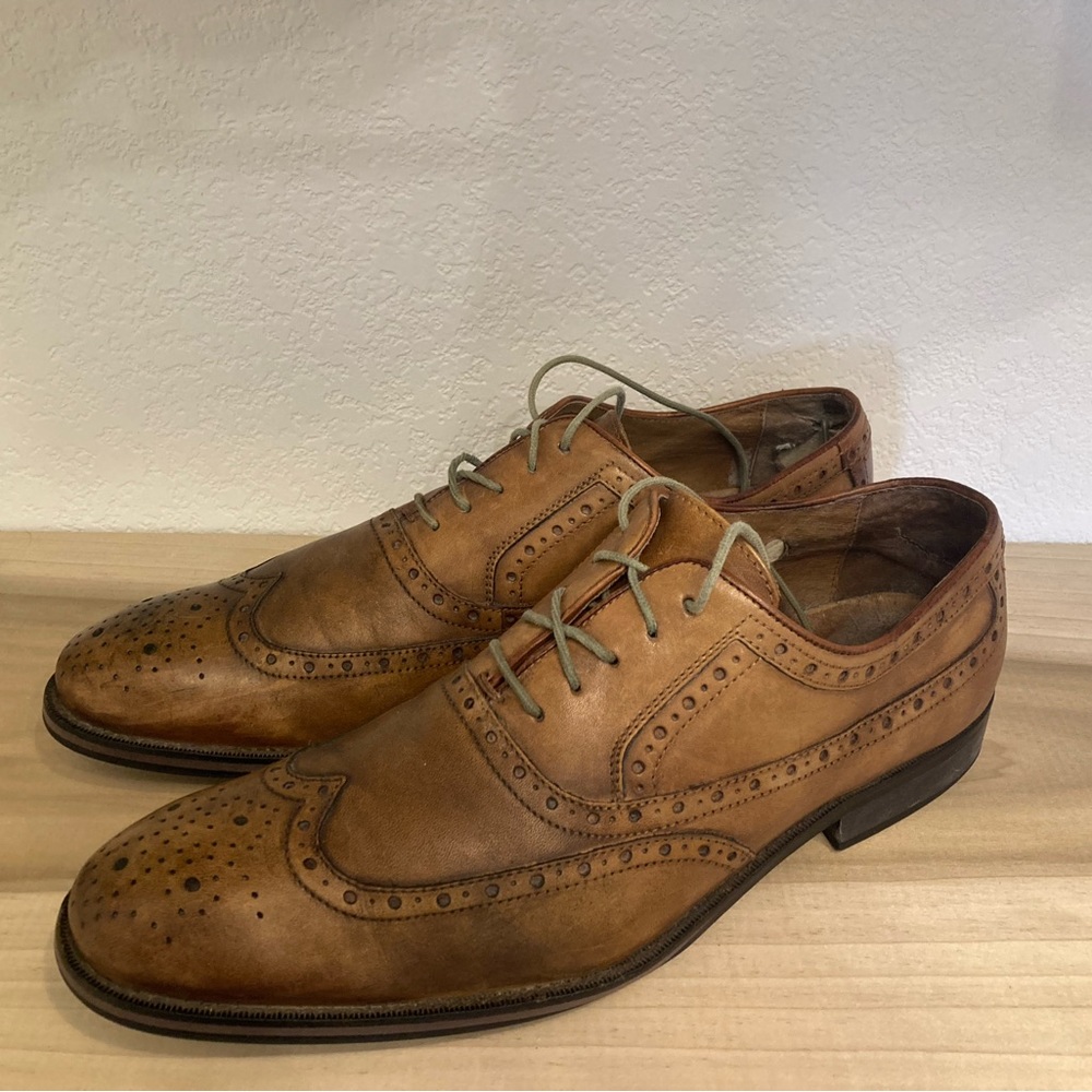 Johnston & Murphy Wingtips
